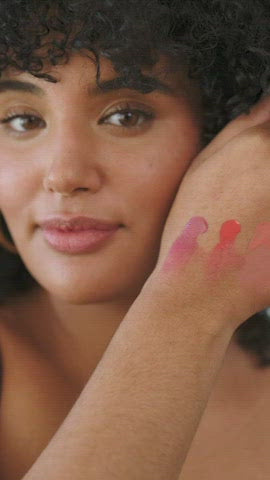 Seamless, easy-to-blend shades